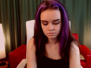 small tits Sex Cam emilyevansss is 18 years old. Speaks english, . Lives in 