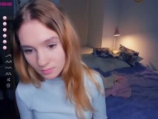  Sex Cam shiningdawn is 18 years old. Speaks English. Lives in Riga, Latvia