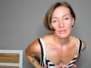 masturbation Sex Cam dorothy_meyer is 39 years old. Speaks English. Lives in Romania