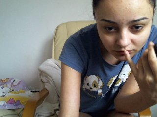 alicelove96 is 21 years old. Speaks english, spanish. Lives in 