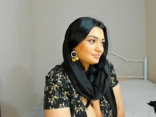 hairy Sex Cam moroccan_diamond_ is 24 years old. Speaks English. Lives in The Netherlands