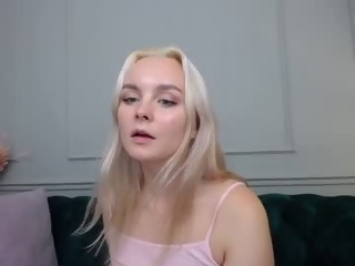  Sex Cam nicolegreyt is 18 years old. Speaks English. Lives in Uusimaa, Finland
