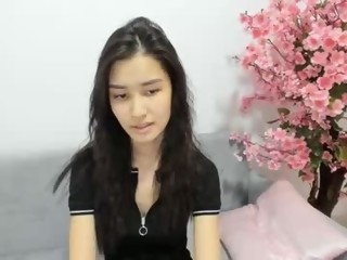 kinky Sex Cam yukicheng is 19 years old. Speaks English. Lives in Singapore