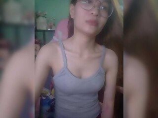  Sex Cam didi388 is 26 years old. Speaks english, . Lives in 