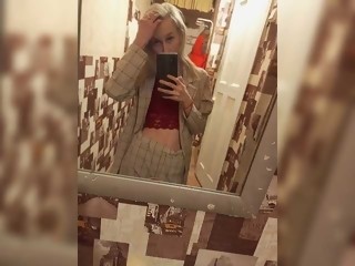 russian Sex Cam alicelue is 18 years old. Speaks english, russian. Lives in 