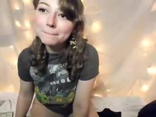  Sex Cam sub_button is  years old. Speaks English. Lives in United States