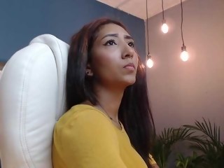 20-29 Sex Cam naomi-skie is 20 years old. Speaks english, . Lives in 