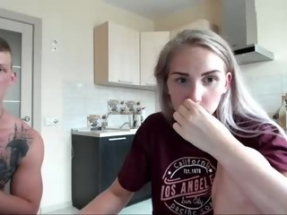 english Sex Cam banana_love is 19 years old. Speaks English. Lives in Russia