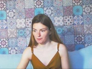 white Sex Cam gabrielleg is 21 years old. Speaks english, . Lives in 