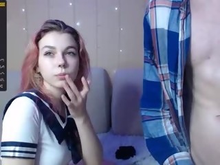  Sex Cam doubly_horny is 22 years old. Speaks English. Lives in rented apartment