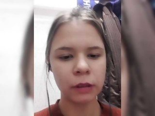 russian Sex Cam danasunnyx is 21 years old. Speaks english, russian. Lives in 