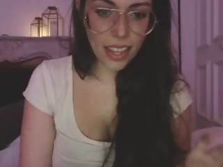 solo Sex Cam mila_ is 99 years old. Speaks English. Lives in The internet box